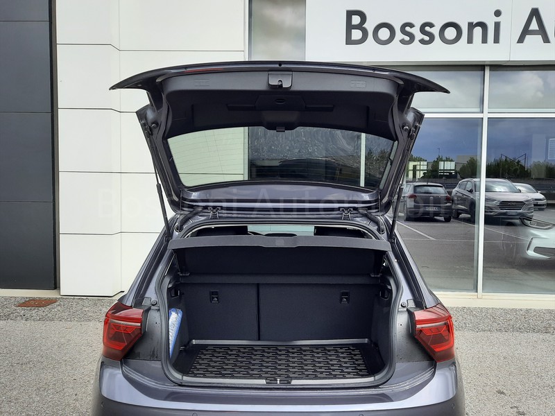 19 - Volkswagen Polo 1.0 tsi 110cv style dsg