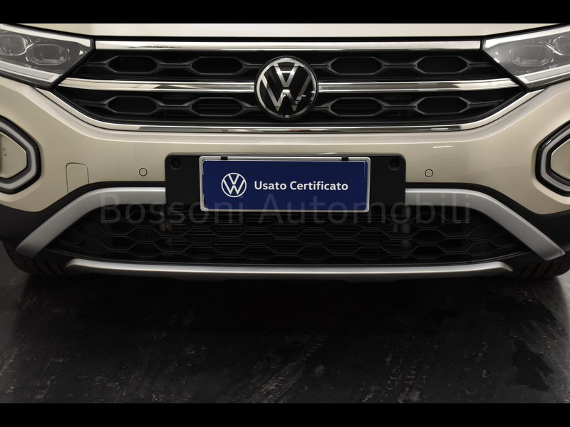 13 - Volkswagen T-Roc cabriolet 1.5 tsi act style dsg