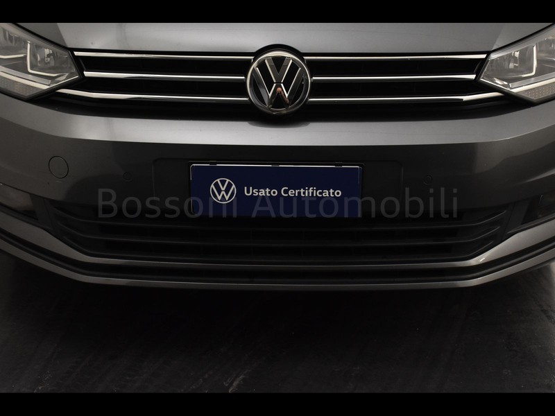 13 - Volkswagen Touran 2.0 tdi scr 115cv business dsg