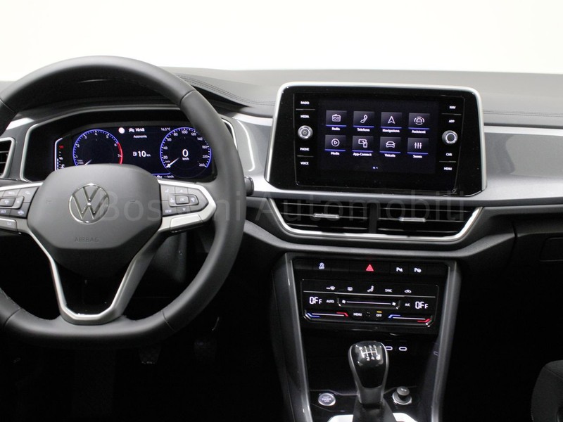 7 - Volkswagen T-Roc 1.0 tsi 115cv style