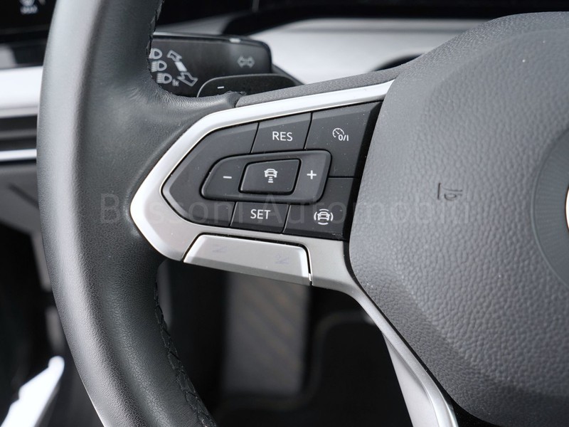 25 - Volkswagen Golf 2.0 tdi scr 115cv life dsg