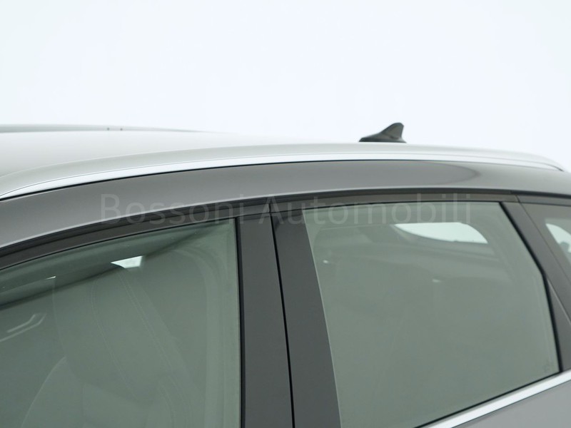 37 - Audi Q4 e-tron 40 business advanced