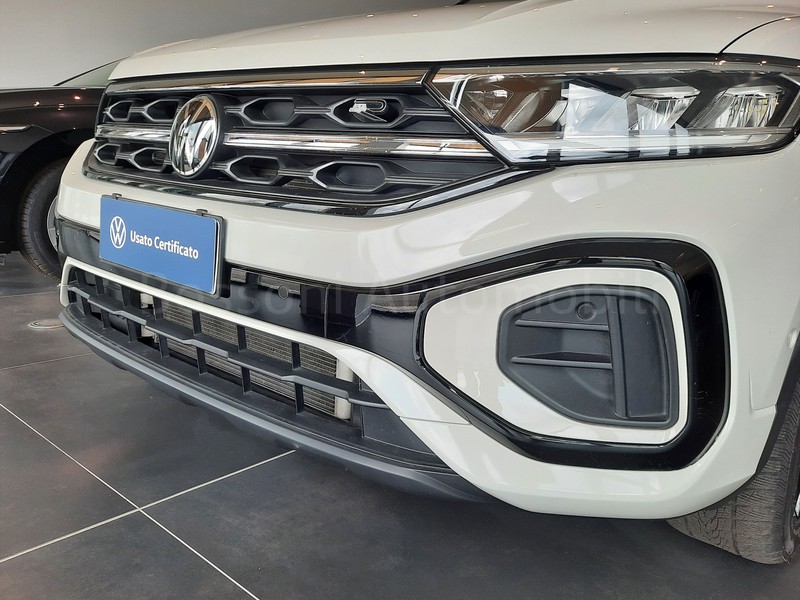 19 - Volkswagen T-Roc 1.5 tsi act r line dsg