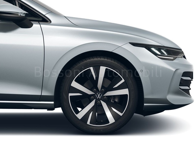 7 - Volkswagen Golf 1.5 tsi ehybrid 204cv edition plus dsg