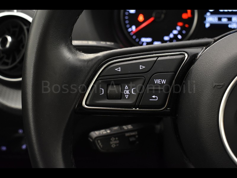 19 - Audi Q2 30 2.0 tdi admired advanced s tronic