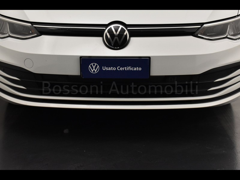 13 - Volkswagen Golf 2.0 tdi scr 115cv life