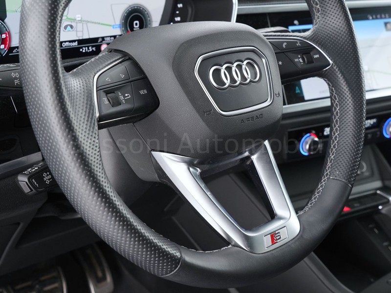 25 - Audi Q3 sportback 35 2.0 tdi s line edition quattro s tronic