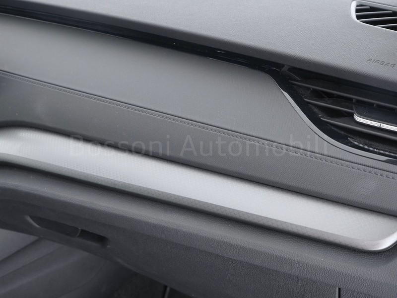 19 - Skoda Octavia wagon 2.0 tdi evo scr 115cv executive dsg