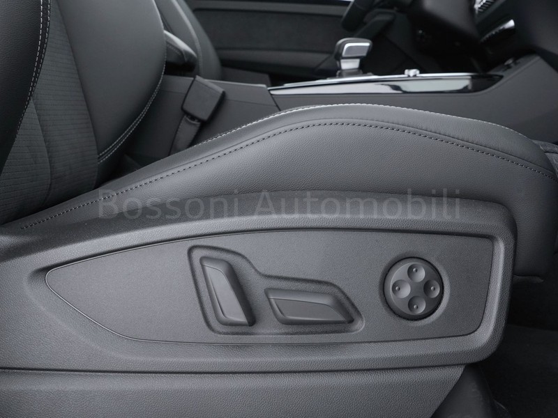 19 - Audi Q5 50 2.0 tfsi e identity black quattro s tronic