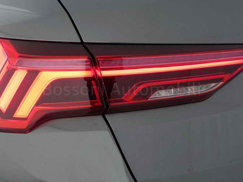 7 - Audi Q3 35 1.5 tfsi evo2 business advanced s tronic
