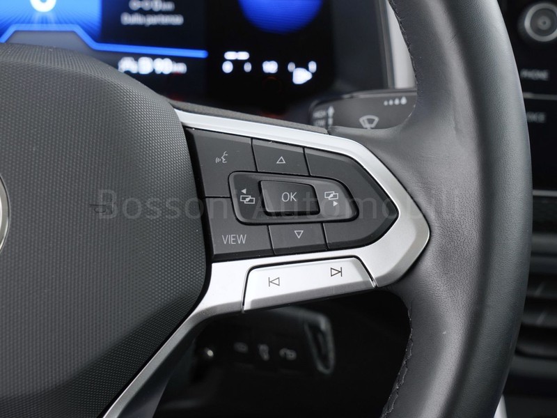 25 - Volkswagen Taigo 1.0 tsi 110cv life