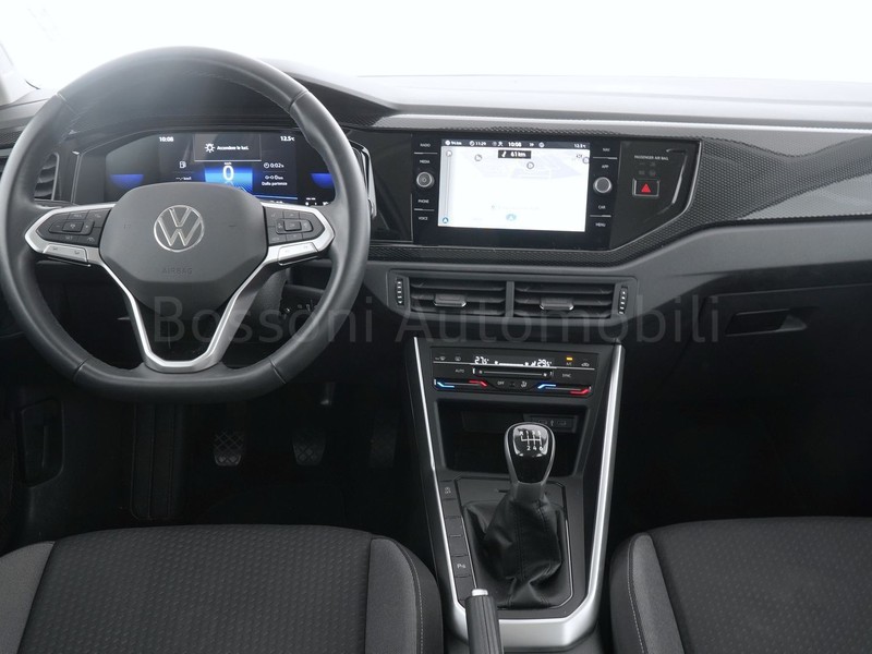 7 - Volkswagen Taigo 1.0 tsi 110cv life