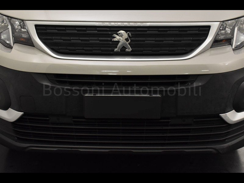 13 - Peugeot Rifter standard 1.2 puretech allure eat s&s