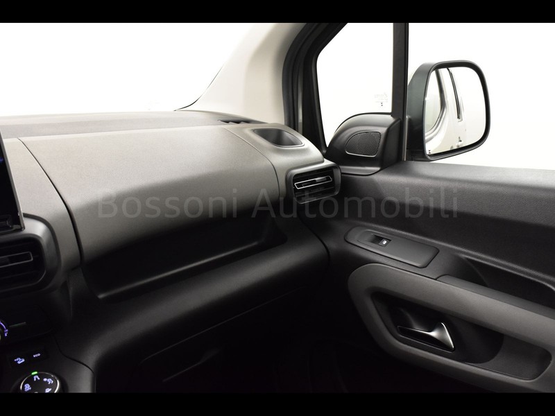 25 - Peugeot Rifter standard 1.2 puretech allure eat s&s