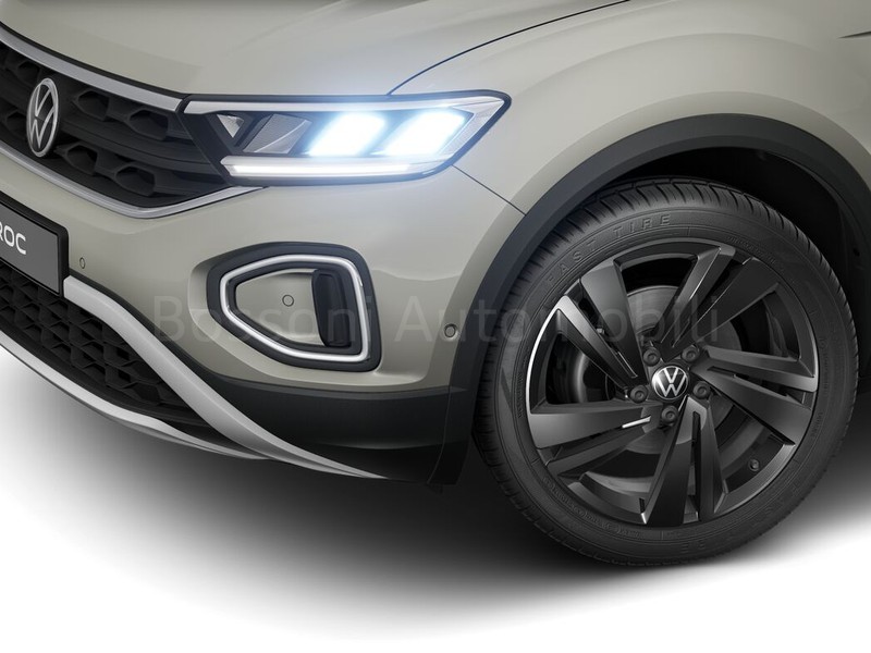 7 - Volkswagen T-Roc 1.5 tsi act sport