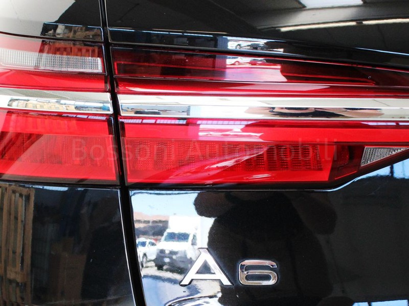 7 - Audi A6 avant 40 2.0 tdi mhev business sport quattro ultra s tronic