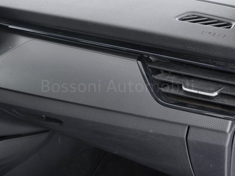 19 - Skoda Kamiq 1.0 g-tec 90cv ambition