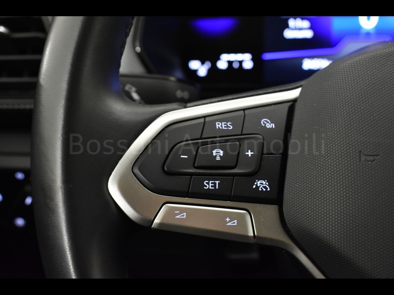19 - Volkswagen T-Cross 1.0 tsi 95cv life