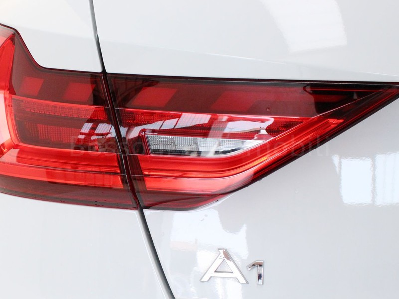 7 - Audi A1 citycarver 30 1.0 tfsi 110cv admired