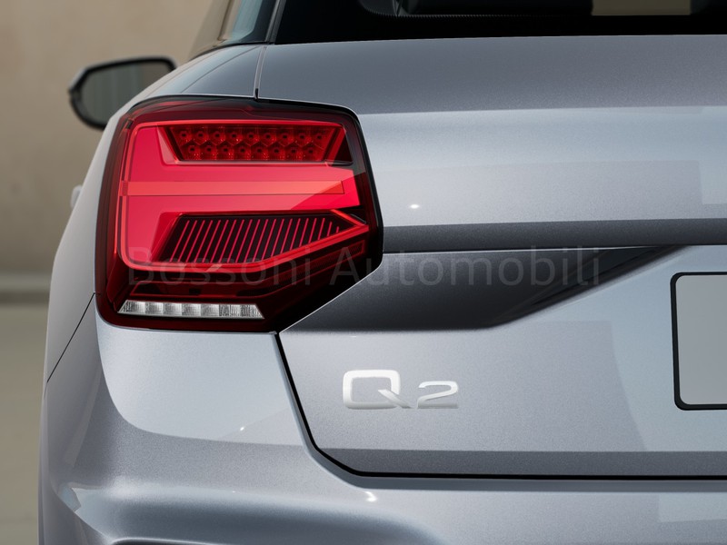 7 - Audi Q2 35 1.5 tfsi business advanced s tronic
