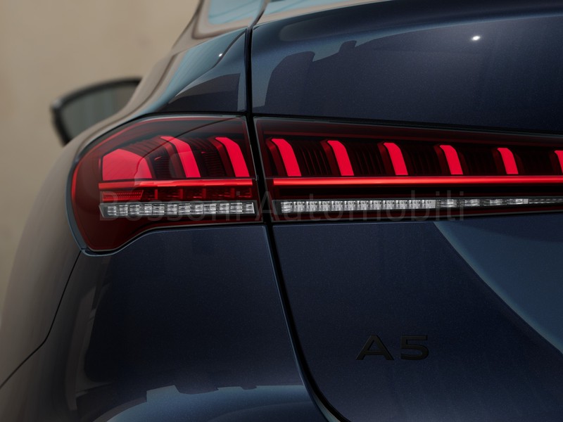 7 - Audi A5 berlina 2.0 tfsi 204cv business quattro s tronic