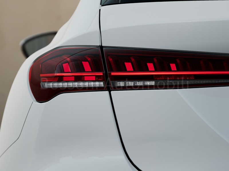 7 - Audi A5 avant 2.0 tdi mhev+ 204cv business s tronic