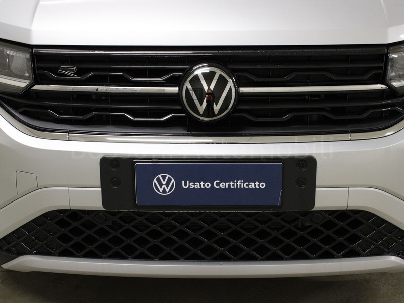 13 - Volkswagen T-Cross 1.0 tsi 115cv r-line dsg