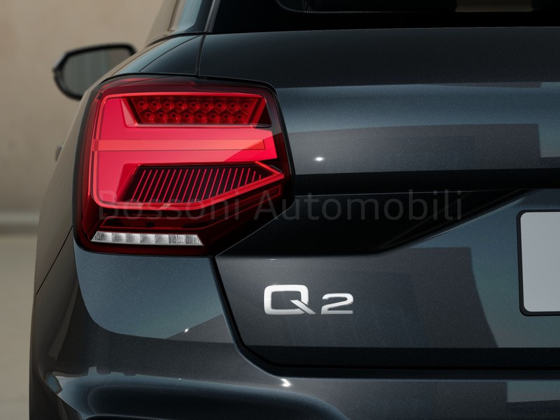7 - Audi Q2 35 2.0 tdi business advanced s tronic