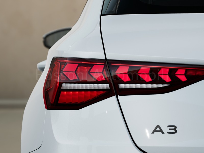 7 - Audi A3 sportback 35 2.0 tdi s line edition s tronic