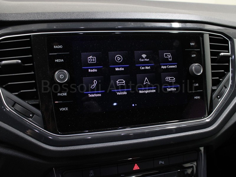 25 - Volkswagen T-Roc 1.5 tsi act style