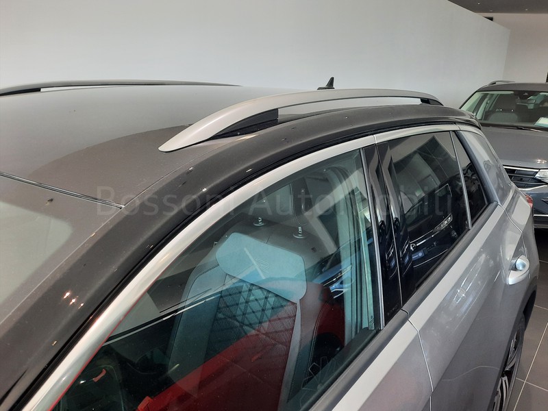 19 - Volkswagen T-Roc 1.5 tsi act r-line plus dsg