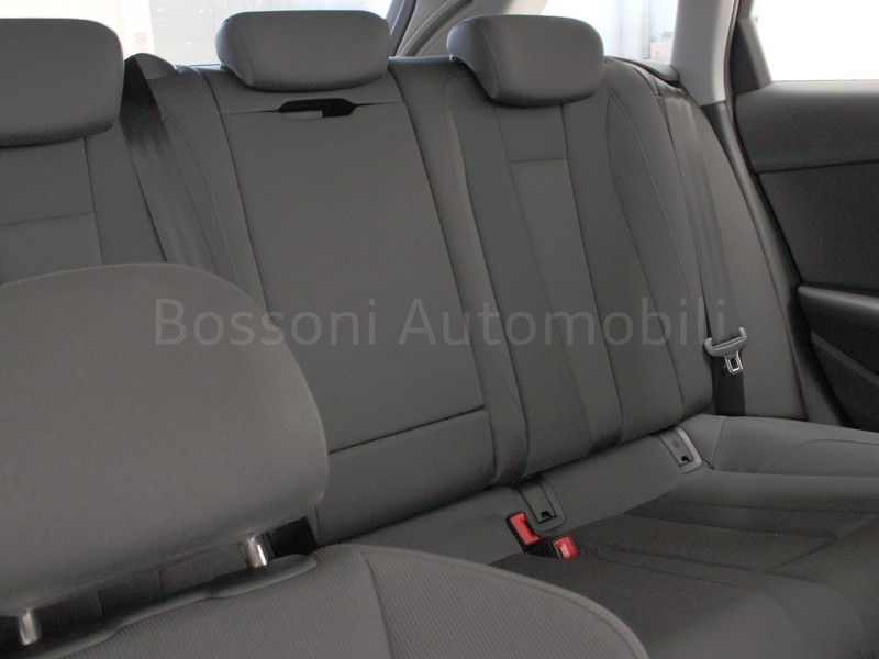 19 - Audi A4 avant 35 2.0 tdi mhev 163cv s line edition s tronic