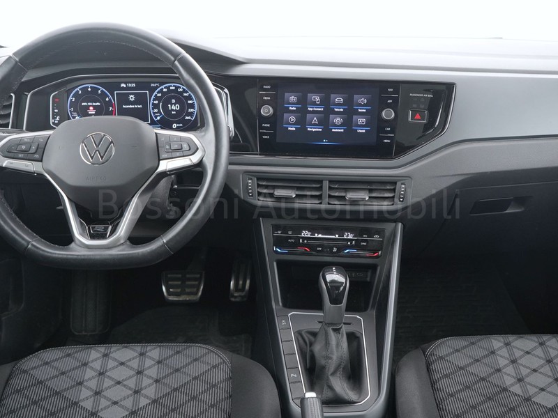 7 - Volkswagen Taigo 1.0 tsi 110cv r-line