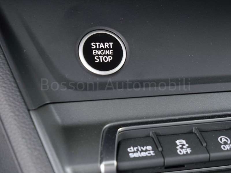 25 - Audi Q3 sportback 40 2.0 tdi 193cv s line edition quattro s tronic