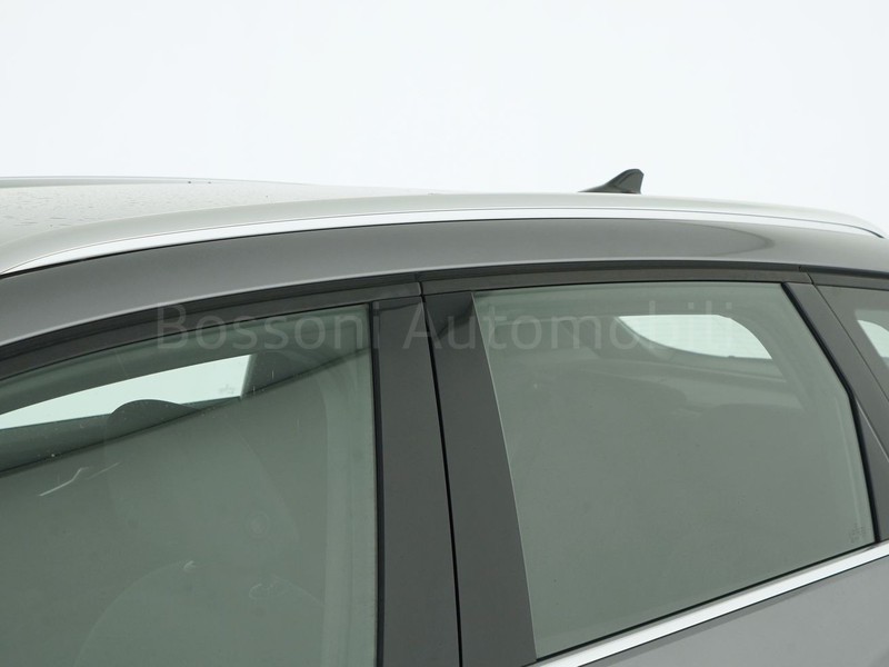 37 - Audi Q4 e-tron 40 s line edition