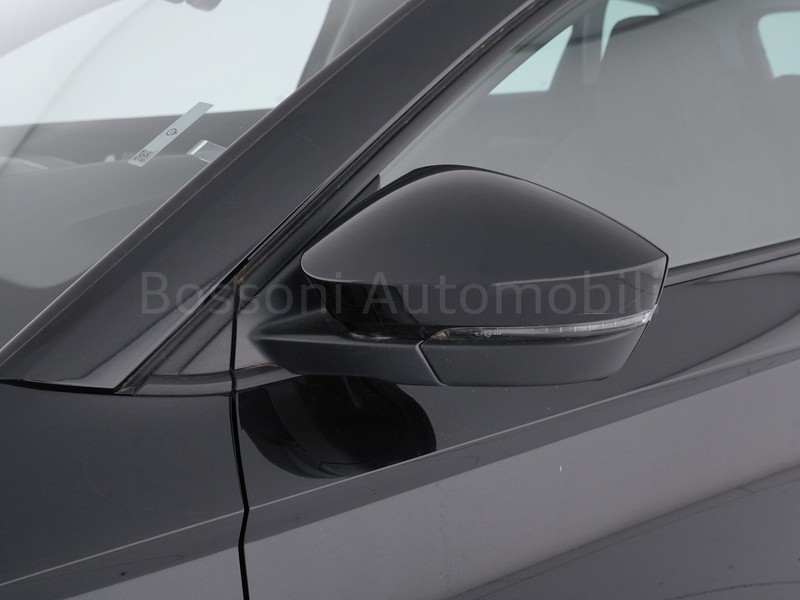 37 - Skoda Karoq 1.5 tsi act executive dsg