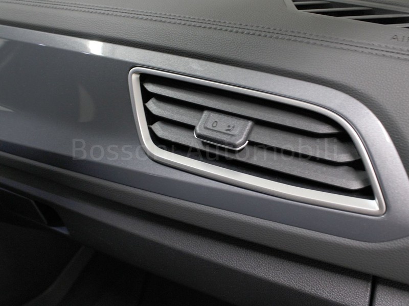 19 - Volkswagen T-Roc 1.0 tsi 115cv style