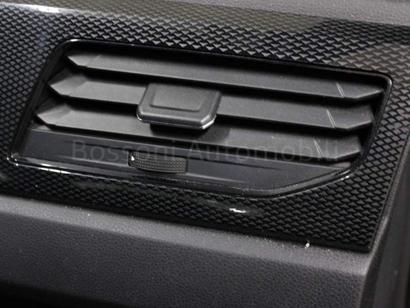 19 - Volkswagen Taigo 1.0 tsi 110cv life