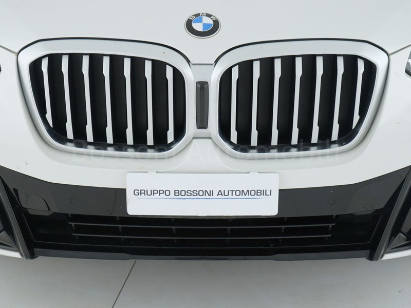 13 - BMW X3 20d mild hybrid 48v xdrive msport steptronic