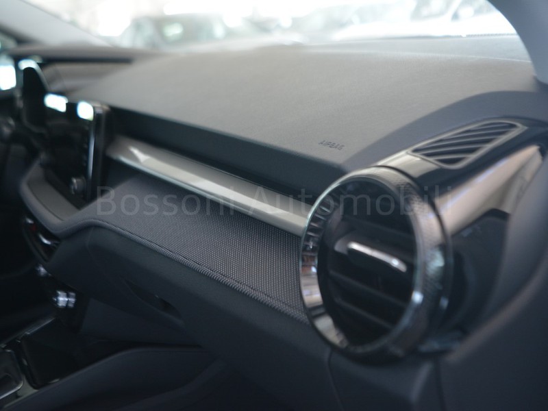 13 - Skoda Fabia 1.0 tsi evo 115cv style