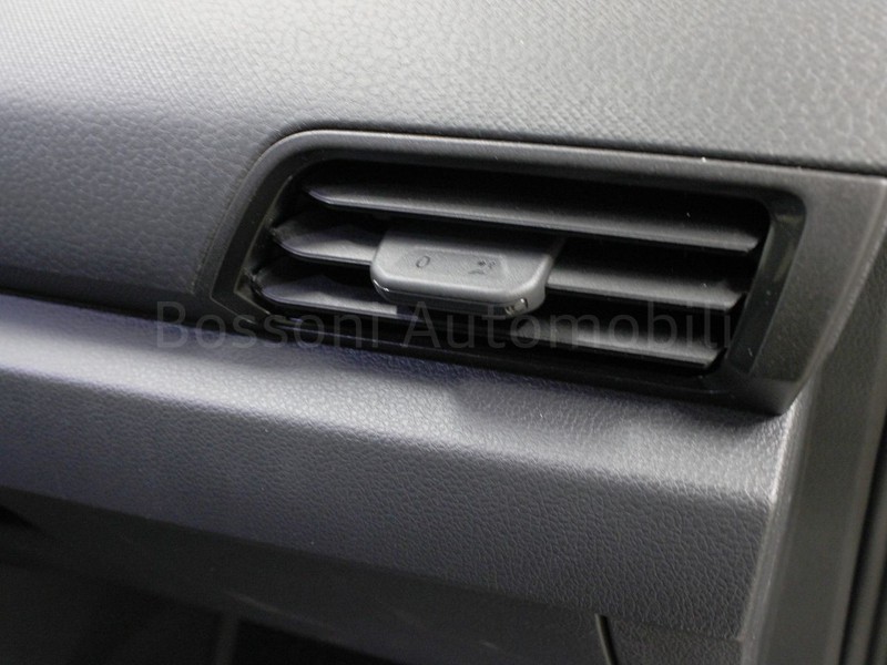19 - Volkswagen VIC Caddy 2.0 tdi 102cv space