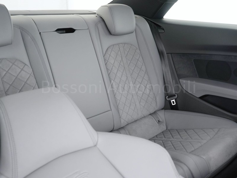 25 - Audi A5 Coupé 40 2.0 tdi mhev 204cv s line edition quattro s tronic