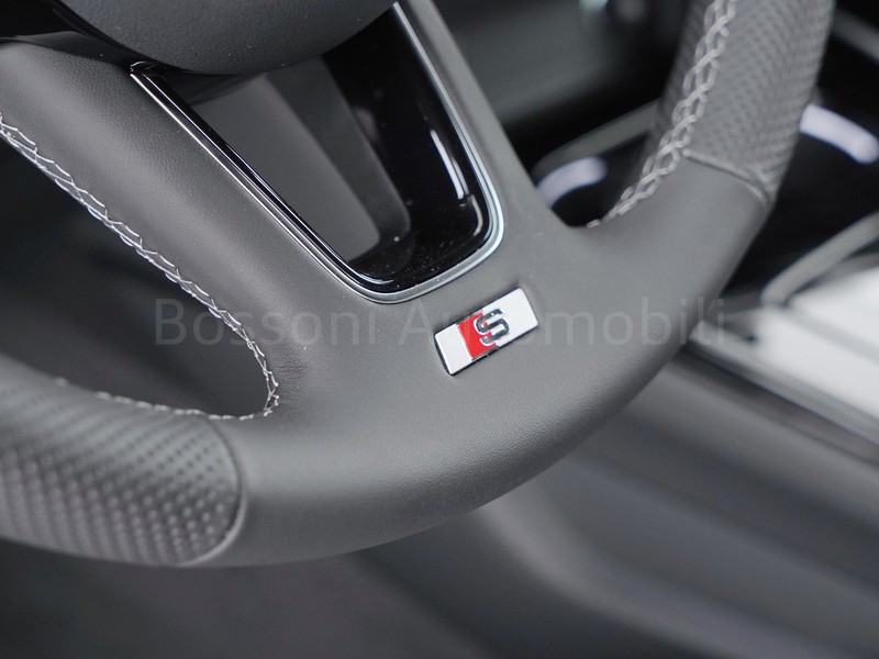 31 - Audi A5 Coupé 40 2.0 tdi mhev 204cv s line edition quattro s tronic