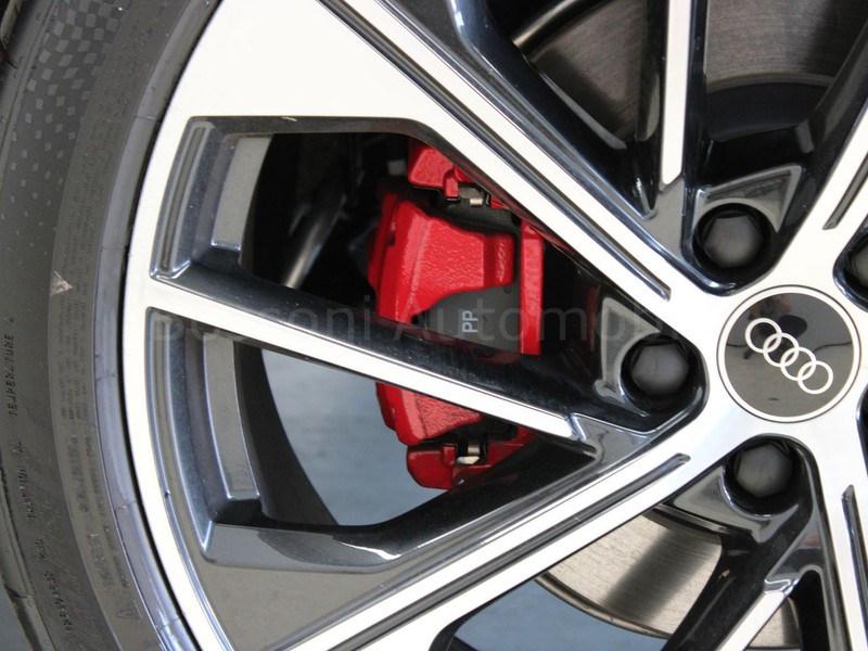 13 - Audi Q5 55 2.0 tfsi e s line plus quattro s tronic