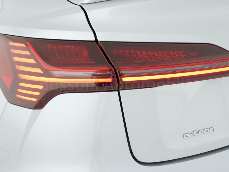 7 - Audi e-tron sportback 55 s line fast edition quattro cvt