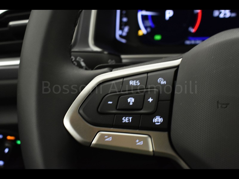 19 - Volkswagen T-Roc 2.0 tdi scr 150cv style dsg