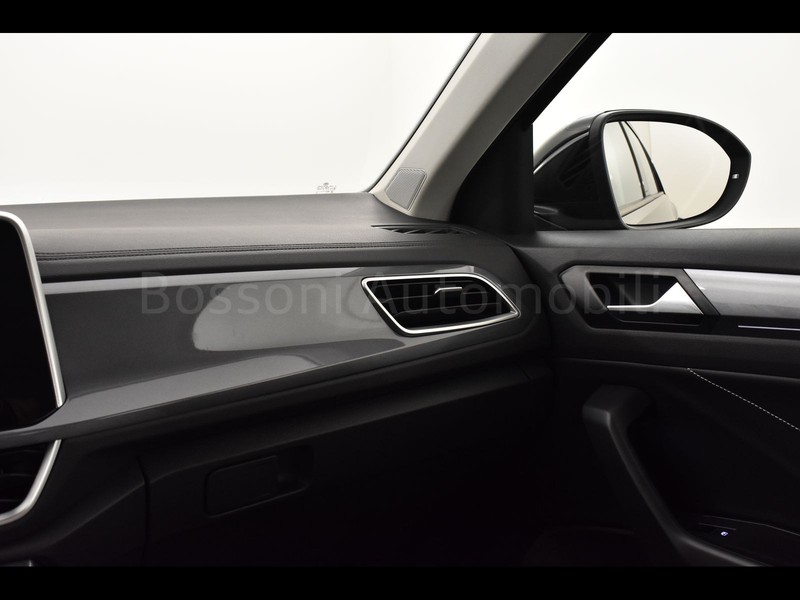 25 - Volkswagen T-Roc 2.0 tdi scr 150cv style dsg