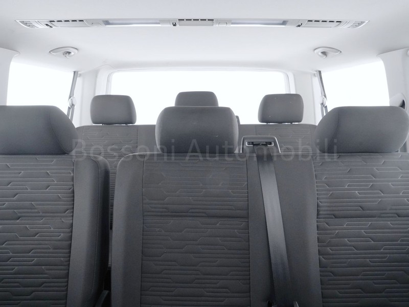 25 - Volkswagen VIC T6.1 Caravelle t6.1 2.0 tdi 150cv comfortline p.c. dsg7
