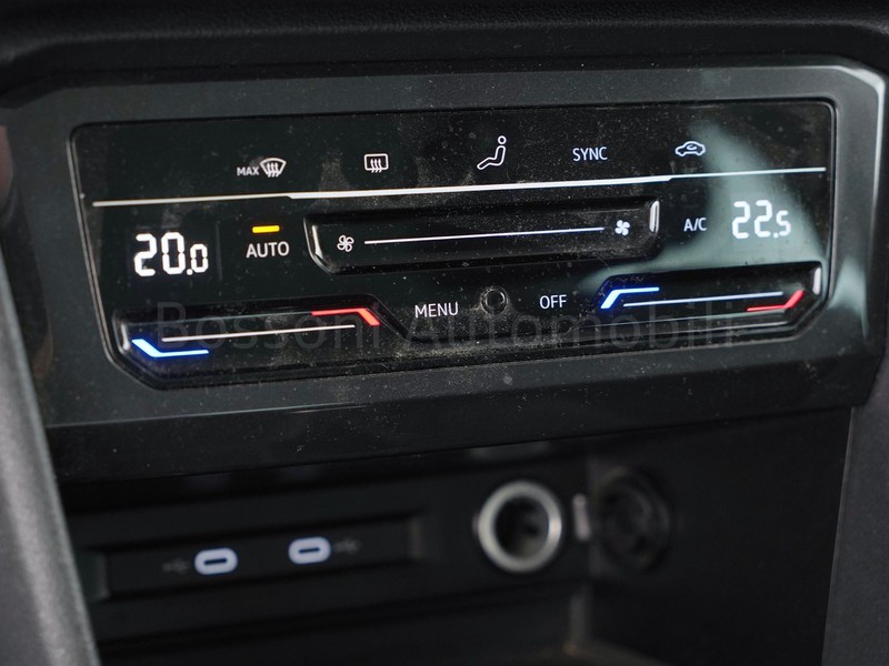 25 - Volkswagen Tiguan 2.0 tdi scr 150cv elegance 4motion dsg