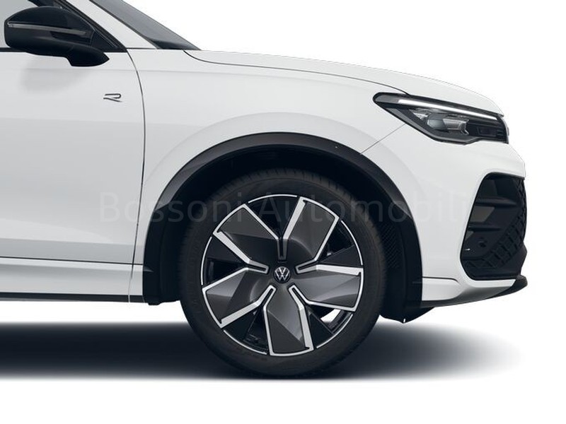 7 - Volkswagen Tiguan 2.0 tdi scr 150cv r-line plus dsg
